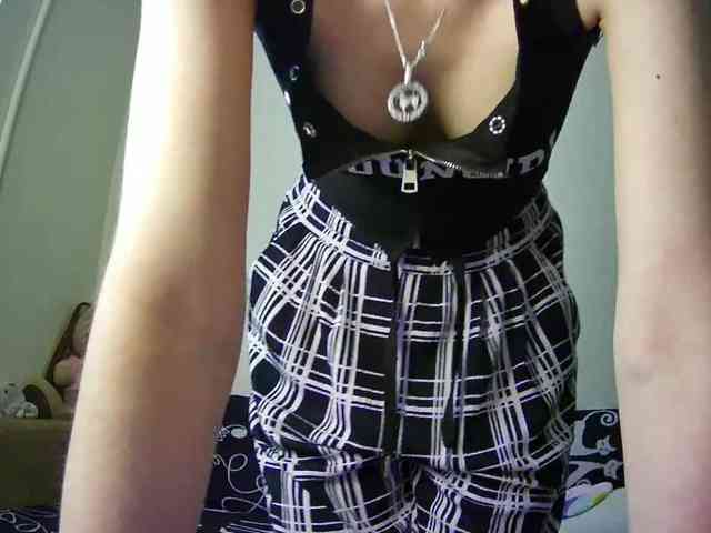 urrMila webcam