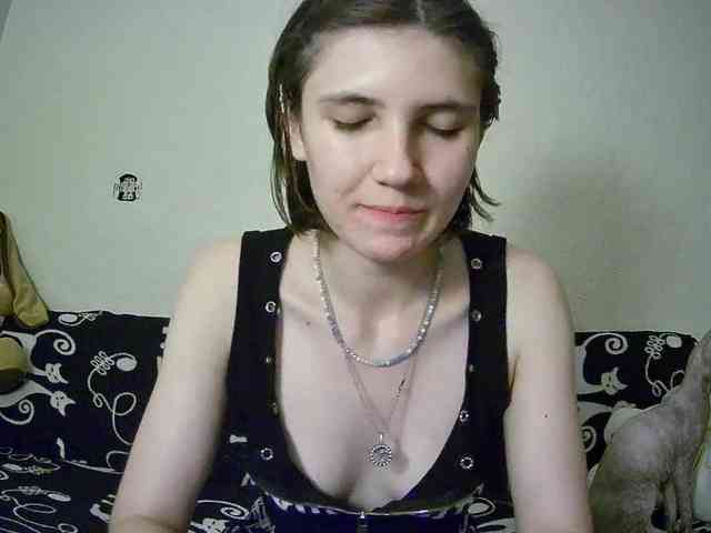 urrMila webcam