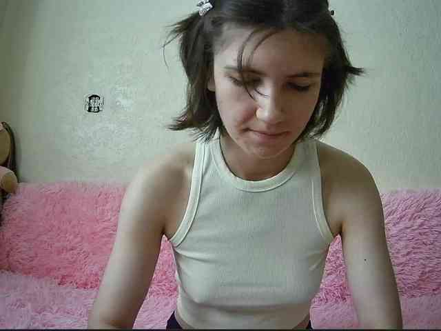 urrMila webcam