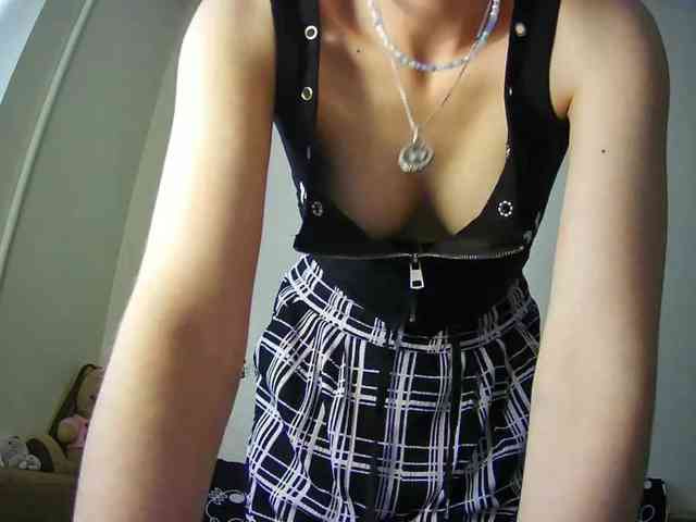 urrMila webcam