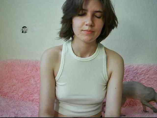 urrMila webcam