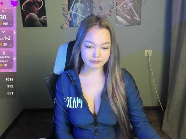  Bellaruine chat room