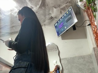 Bella-152 Porn Show