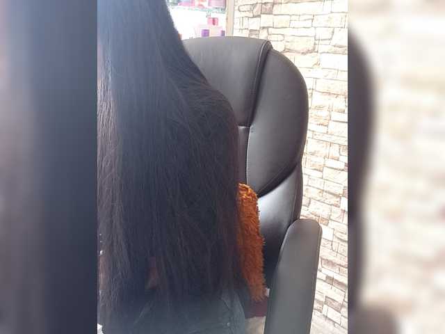 Bella-152's BongaCams show and profile