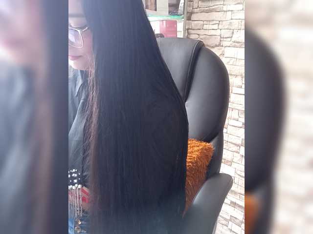 Bella-152's BongaCams show and profile