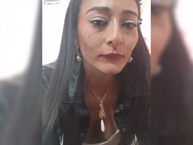 bella-152 live sex
