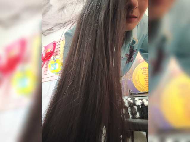 Bella-152 live cam on BongaCams