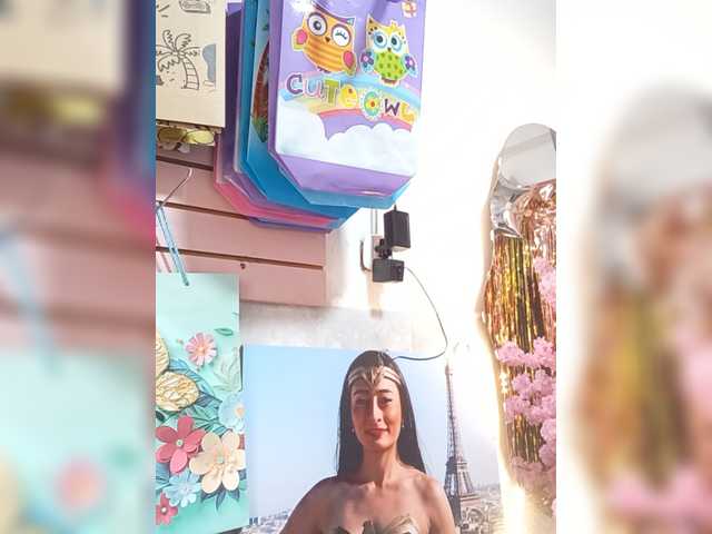 Bella-152 live webcam show