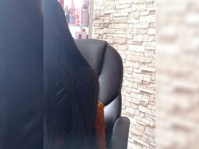 Bella-152's BongaCams show and profile