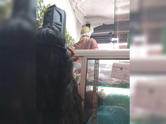 Bella-152 live cam on BongaCams
