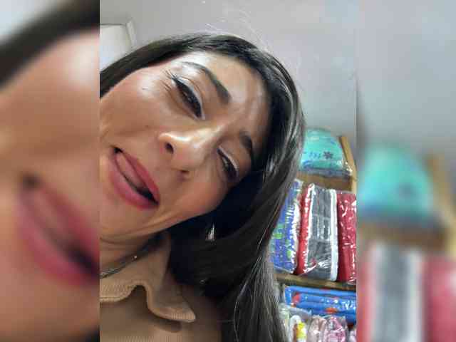 Bella-152 webcam