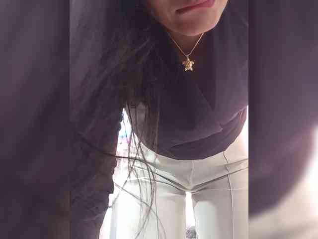 Bella-152 webcam