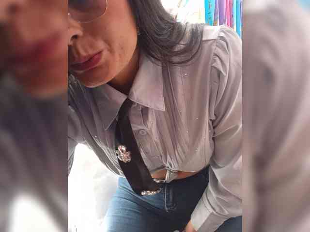 Bella-152 webcam