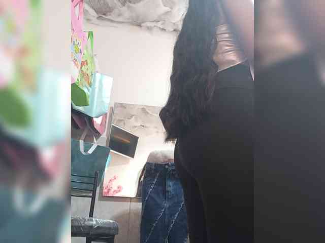 Bella-152 webcam