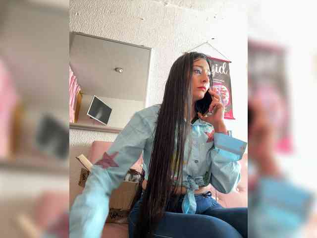 Bella-152 webcam