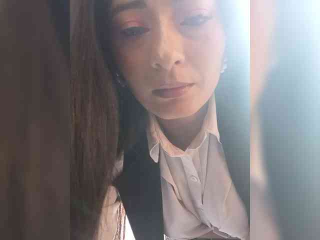 Bella-152 webcam