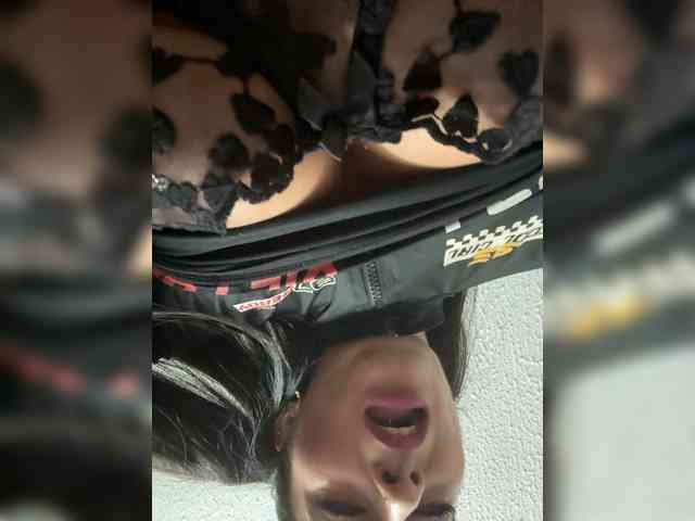 Bella-152 webcam