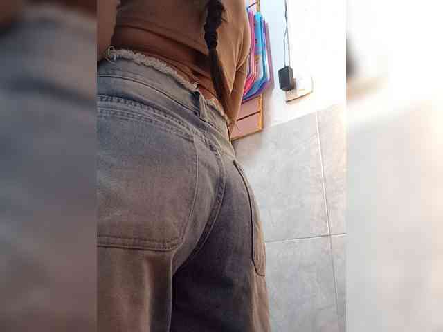 Bella-152 webcam
