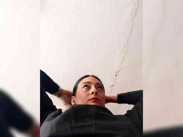 Bella-152 webcam