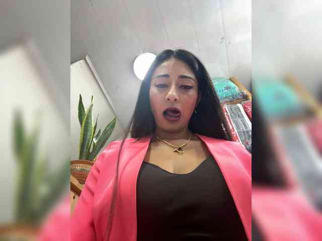 Bella-152 webcam