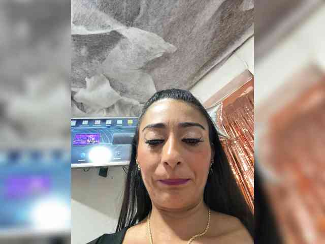 Bella-152 webcam