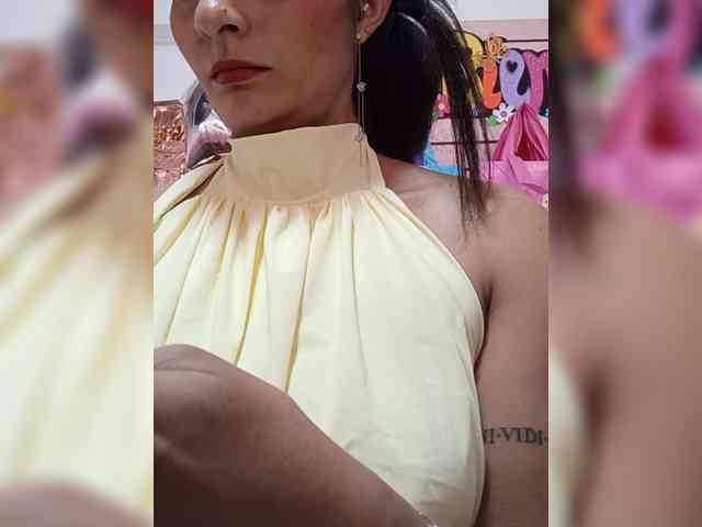 Bella-152 webcam