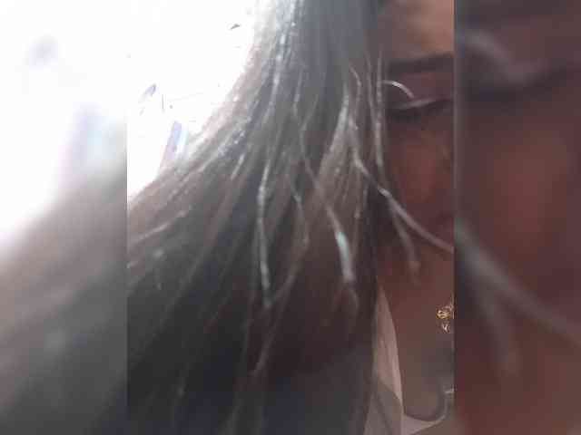 Bella-152 webcam