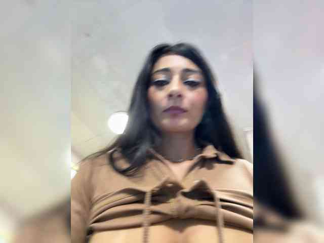 Bella-152 webcam