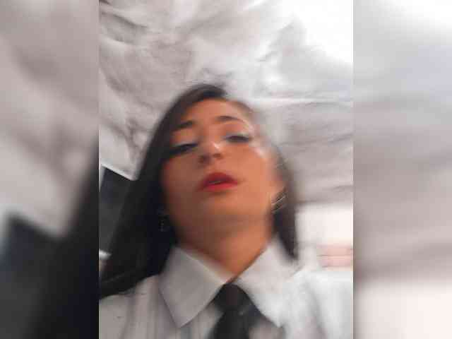 Bella-152 webcam