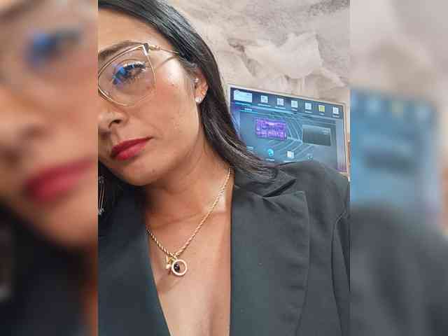 Bella-152 webcam