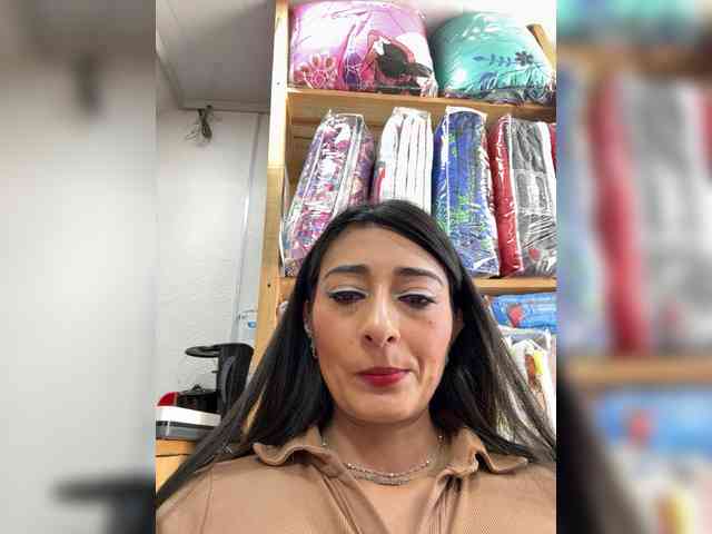 Bella-152 webcam