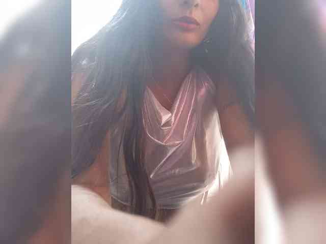 Bella-152 webcam