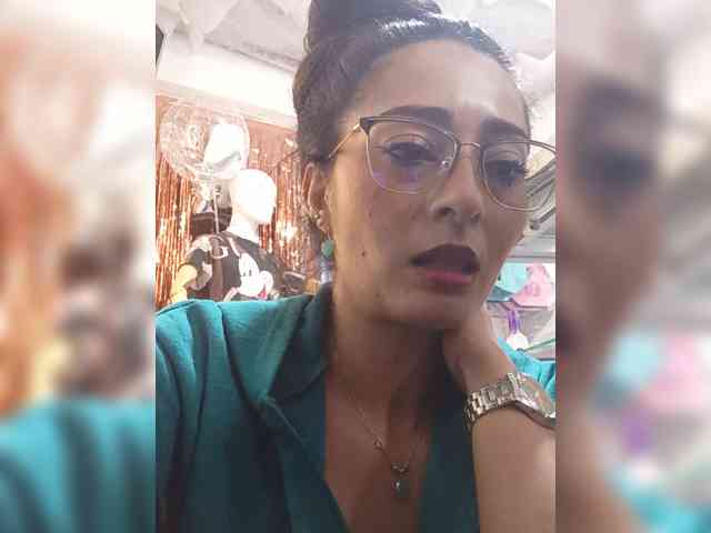 Bella-152 webcam