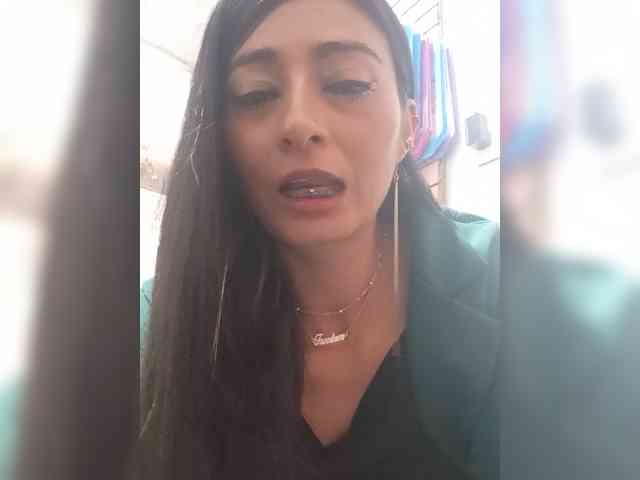 Bella-152 webcam
