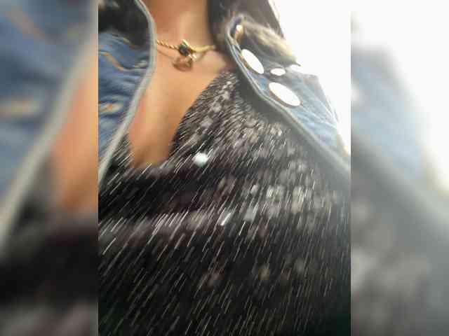 Bella-152 webcam