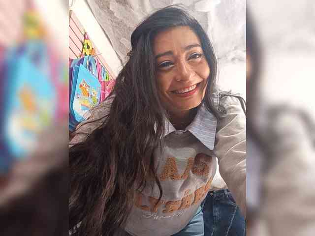 Bella-152 webcam