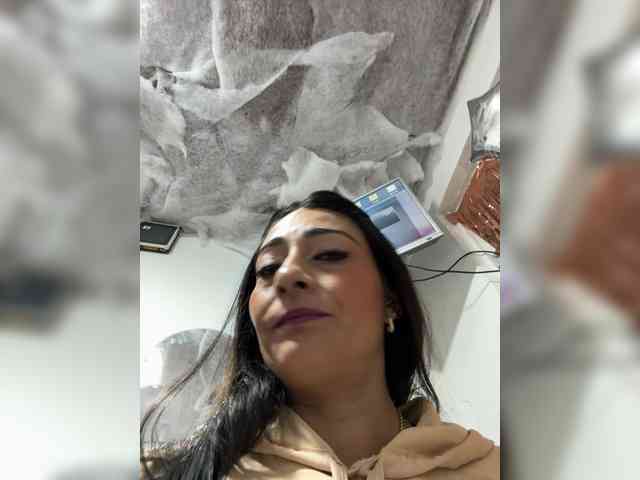 Bella-152 webcam