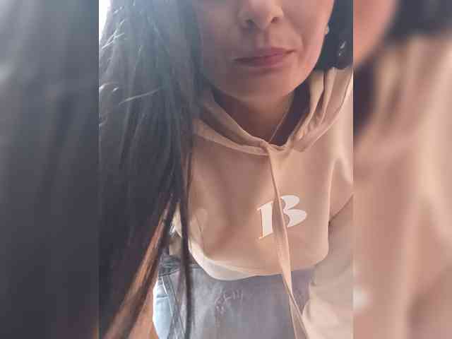 Bella-152 webcam