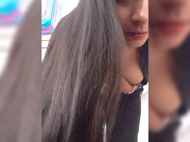 Bella-152 webcam