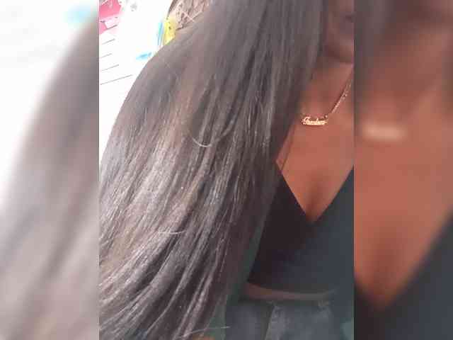Bella-152 webcam