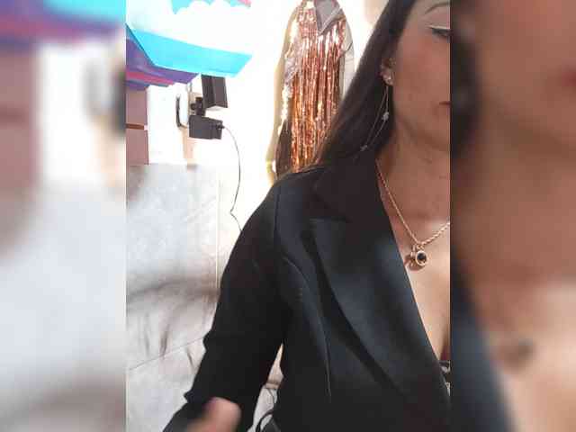 Bella-152 webcam
