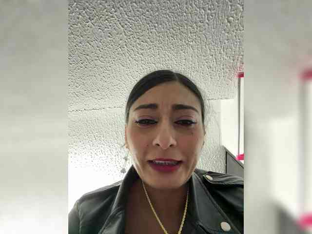 Bella-152 webcam