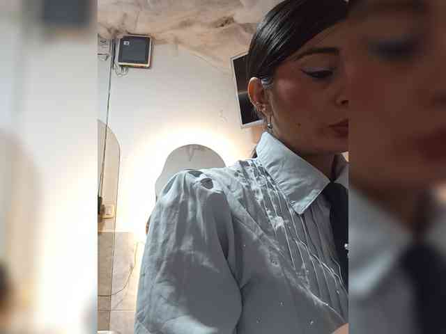 Bella-152 webcam