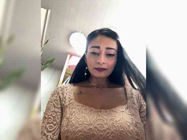 Bella-152 webcam
