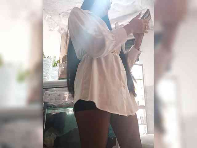 Bella-152 webcam