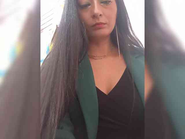Bella-152 webcam