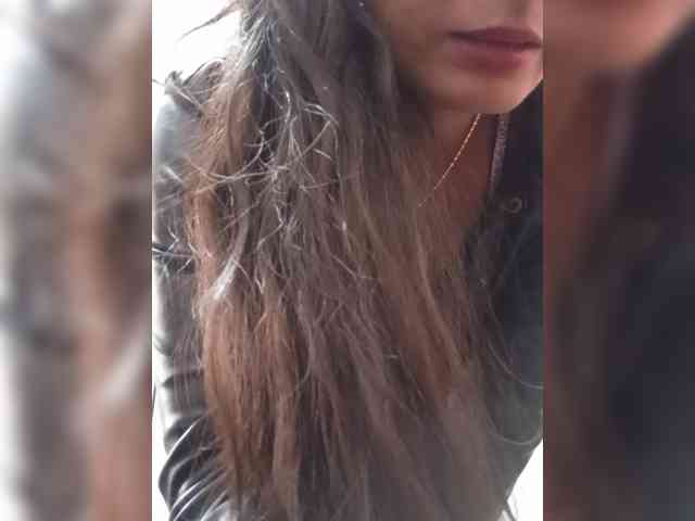 Bella-152 webcam
