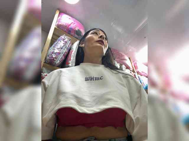 Bella-152 webcam