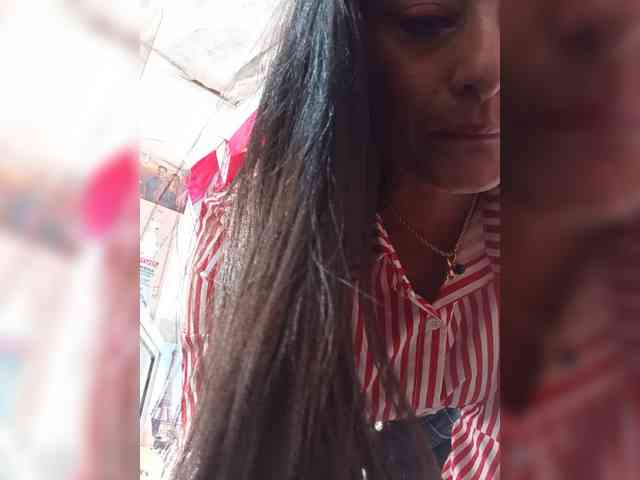 Bella-152 webcam