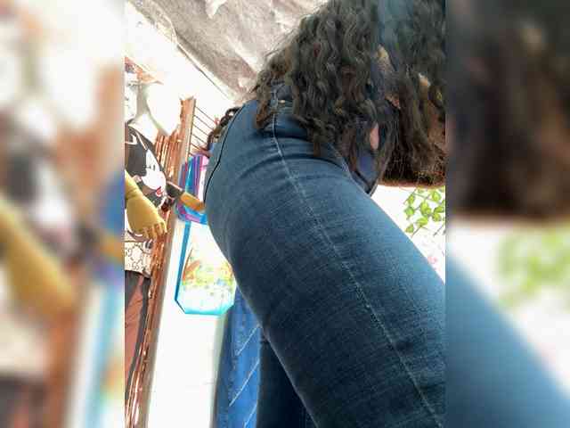 Bella-152 webcam